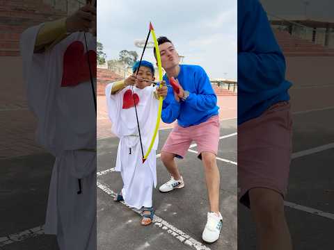 CUPIDO FALLO 🤣 @CAMILOAGUILLONN @SantiMusicOficial @SantiOficialll @Layarashorts