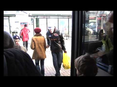 Cilveks Nav Vientula Sala