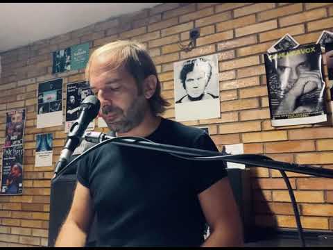 Gianlucavox canta Ivan Graziani - Scappo di Casa