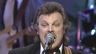 TOMMY ROE- &quot;SHEILA&quot;(LIVE CLIP)- (LYRICS)