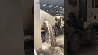 Download lagu The mixer truck always rotates mp3