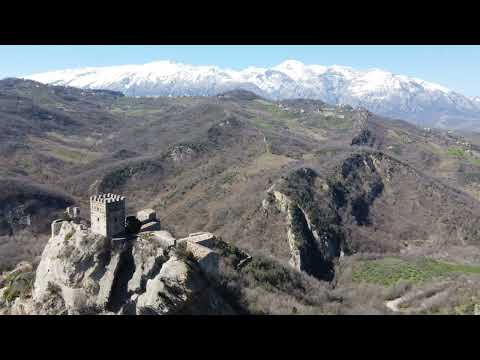 ALLA SCOPERTA DI UN CASTELLO MEDIEVALE in Abruzzo- ROCCASCALEGNA