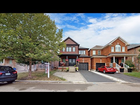 307 Dalgleish Garden, Milton