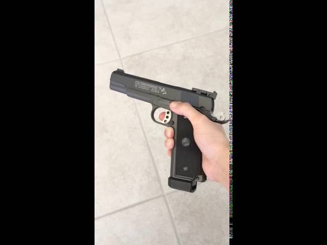 Vídeo relacionado con HFC Pistola Tipo Colt 1911 de Gas Calibre 6mm - Plata - Energía 0.4 Julios - Velocidad de Disparo 63m/s - 208 FPS. Ref:G123BC