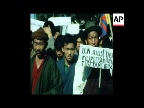 TIBETAN REFUGEES PROTEST