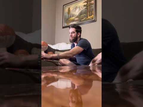 Didgeridoo Comparison- Black Bamboo (C) vs Agave (F)