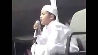 Download lagu Qori cilik Ceng Zamzam semasa kecil full mp3
