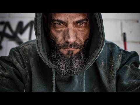 Reyes García - ELLA (Vídeoclip Oficial)