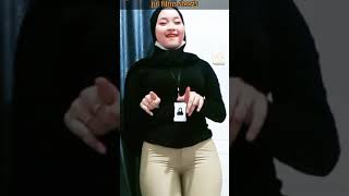 Download lagu cewek seksi montok celana ketat mp3 Download lagu cewek seksi montok celana ketat mp3