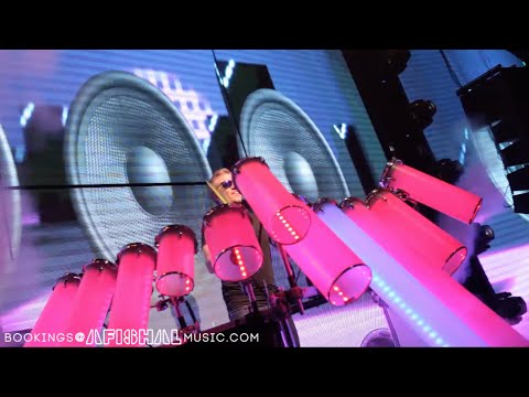 Pioneering a new VISUAL way to DJ - AFISHAL live in Beijing