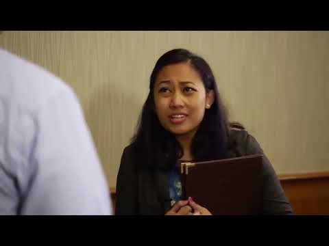 Speaking with Recruiters at a Career Fair 1 ‐ Réalisée avec Clipchamp