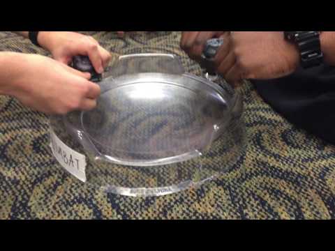 [HD] WBO Beyblade Battle: Yami vs Sniper - Full Fight (English)