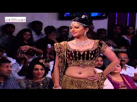 download lagu mp3 mp4 Bhoomika Saree, download lagu Bhoomika Saree gratis, unduh video klip Bhoomika Saree