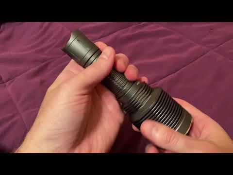 PIONEMAN U8A (SST-70 Emitter, CW): Review & Night Walk