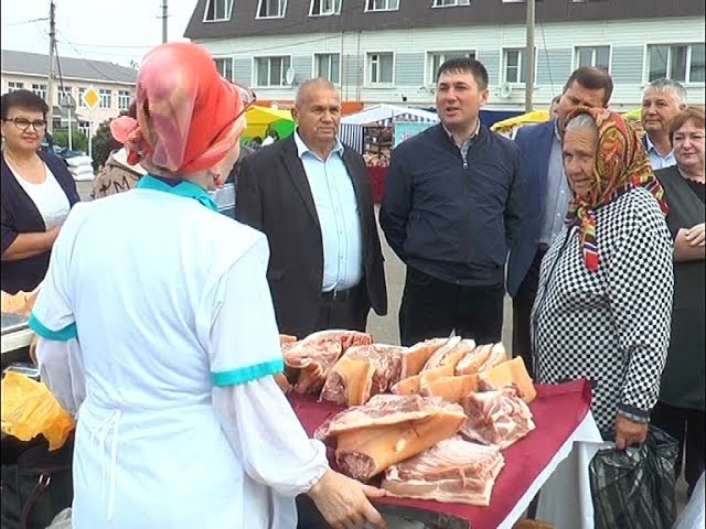 Старт праздникам дала ярмарка
