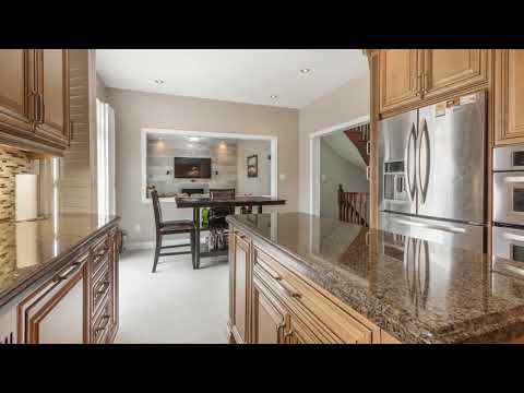 8 Wallaby Way, Brampton