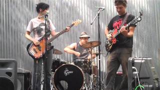 THE SOUNDS THAT MACHINES MAKE - PAPER GARDEN RECORDS BROOKLYN BBQ