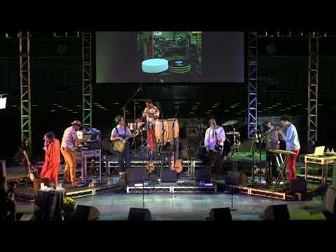 Quantic presents "Magnetica Sodade" at Grand Performances (7/11/2014)