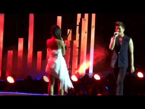 [130309] Eru feat. Hyorin - KEMESRAAN @ MUBANK JAKARTA 2013