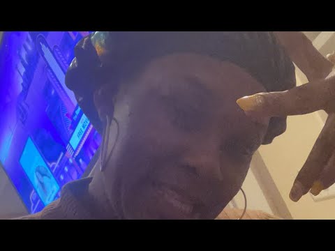 1099s I pay my taxes and they pay theirs 😘😊