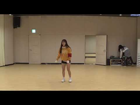 [FROMIS_ ROOM] Practice Room CCTV #2 Cut (Chaeyoung & Gyuri) 171027