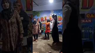 Download lagu 27 September 2025 mp3