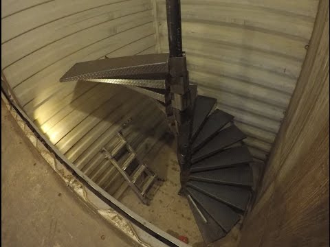How to build a spiral stair case