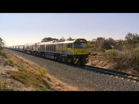 5KN1 QUBE Grain Train With QBX Class Locomotives  - PoathTV Australian Railways