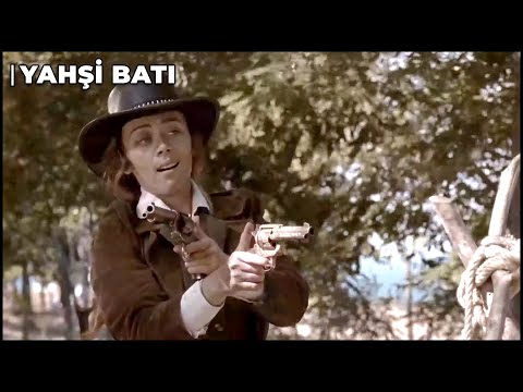 O silah çıktı mı illa patlar!