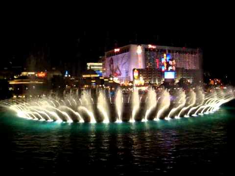 Танцующий фонтан Bellagio Лас Вегас 1