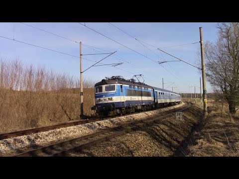 Pěkné pozdravy od strojvedoucího na loko. řady 242 v okolí Číčenic - 30.03.2021 + 27.04.2021