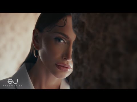 EMINA JAHOVIC - SVITANJE (OFFICIAL VIDEO)