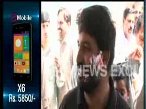 A funny cake cutting party by PML-N Multan on Youm e Pakistan