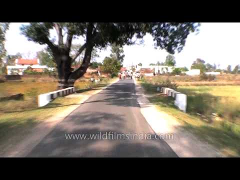 Driving through the town of Mandla in Madhya Pradesh
