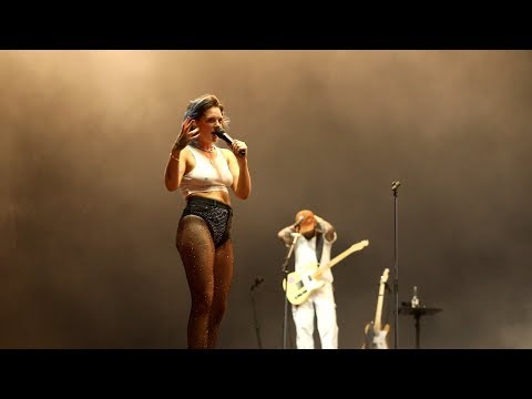 Tove Lo -13- Glad He's Gone (Live) Sziget Festival in Budapest, Hungary on 09Aug19 [Version 1]