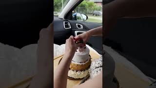 Bride Turns Taxi into Mobile Bakery for On-the-Go Wedding Cake 🎂