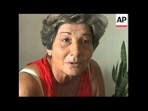 Cubans react to Fidel's apparent fainting on Saturday