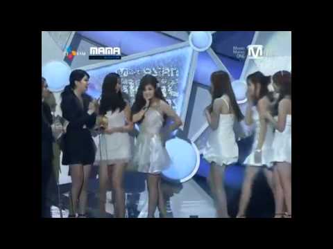 [HD] Award 111129 A Pink - Best New Female Artist