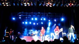Tesla doing a new song, &quot;Second Street&quot; @ Speaking Rock Casino 7/1/2011