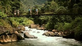 preview picture of video 'Autentico Adventures: journey into the Costa Rican rainforest.'