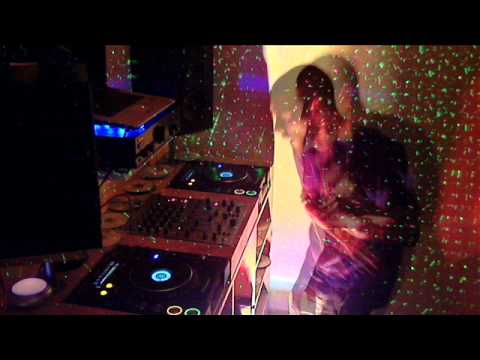 English Frank - 150 Names vs Urban Shakedown - Some Justice (Dj Poizen)