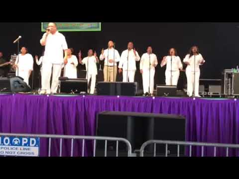 Richard Smallwood & Vision “Anthem of Praise”