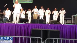 Richard Smallwood &amp; Vision “Anthem of Praise”