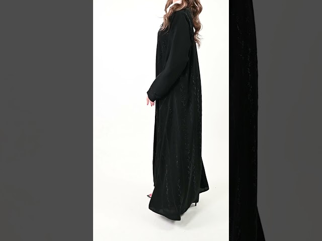 عباية الندى كلوش بتطريز اسود