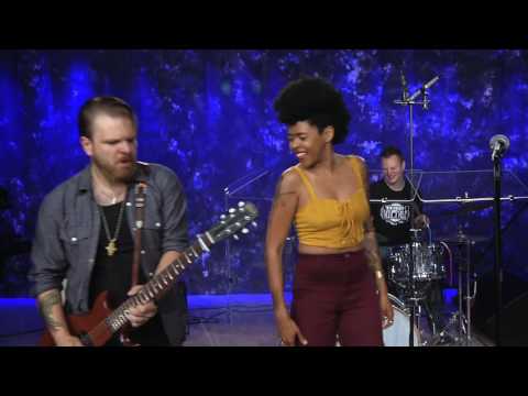 Nikki Hill Band - Strapped To The Beat- Don Odells Legends