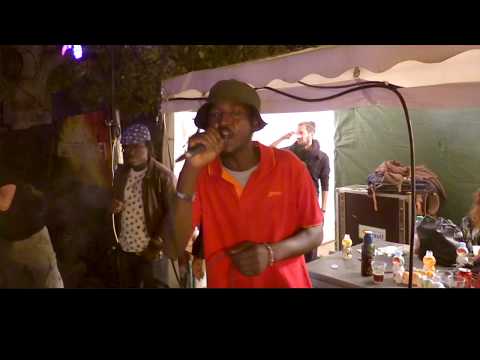 Dub Foundry and Ranking Fox play Rassie Ai - Done Them Again - Festipop 2017