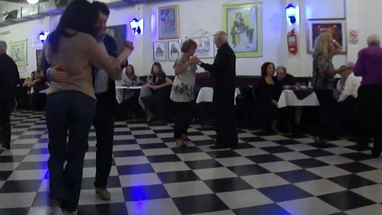 Miguel Angel Zotto visita Sin Rumbo, de Julio Duplaa