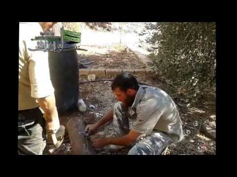 تجهيز وتصنيع عبوة ناسفة من قبل كتيبة شهداء إنخل في ريف درعا