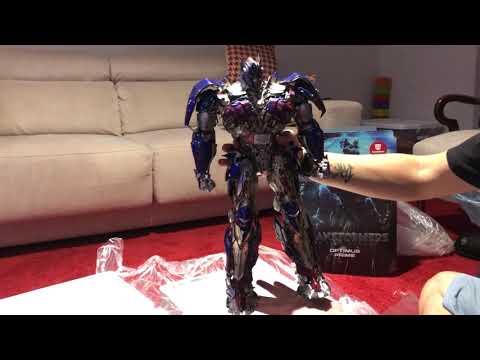 Optimus Prime - Threezero - 3A