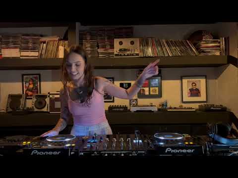 Live Women's day at Jane Kovitz 2022